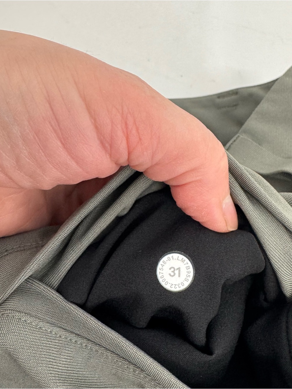 Lululemon Commission Classic-Fit Shorts Size 31 Gray Sage Warpstreme - Picture 6 of 10